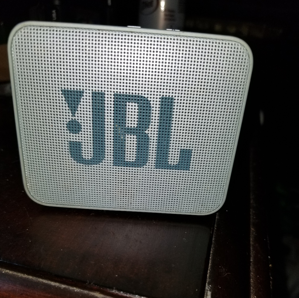 Jbl go 2 bluetooth speaker
